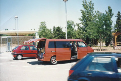 VOLKSWAGEN TRANSPORTER